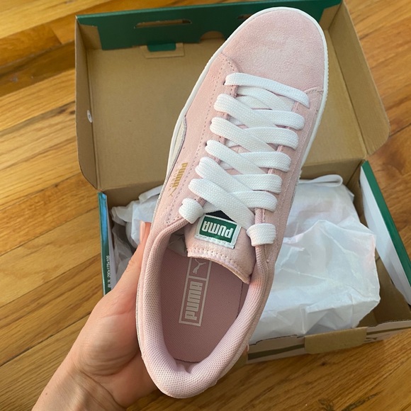 Brand New Pink Puma sneakers - Picture 2 of 5